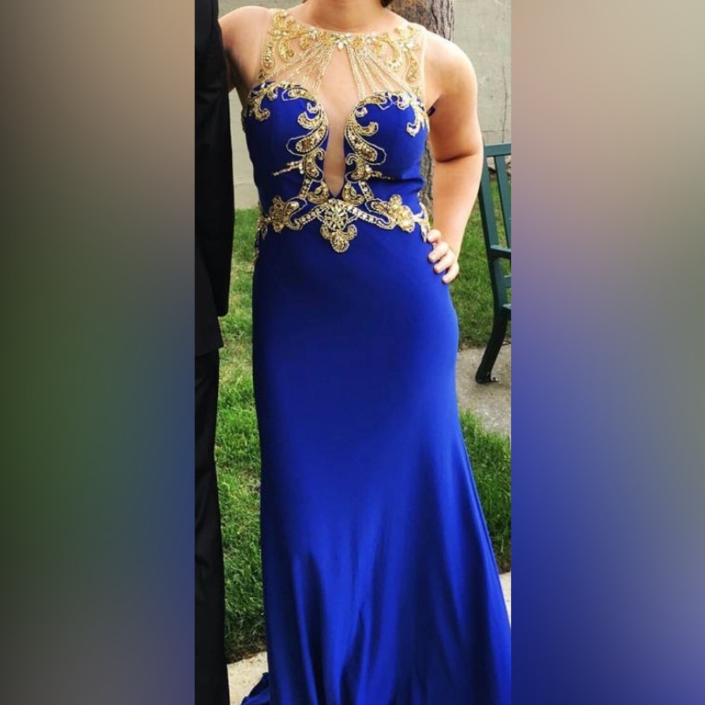 Prom Dress size 6 beaded blue